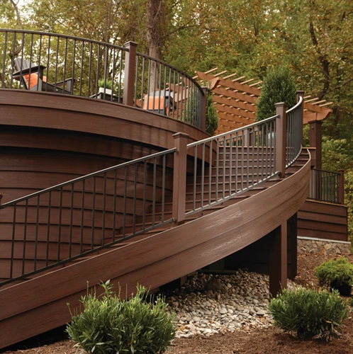 Curved Deck With Rounded External Stairs