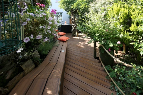 Plant Shaded Deck With Bench