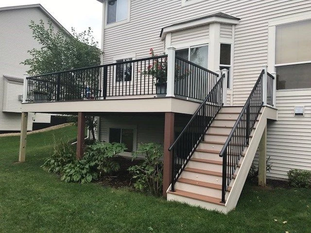 Gallery | Woodbury Trex Deck - Picture 11899 | Decks.com