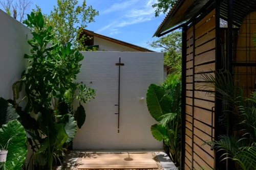 How To Design Your Outdoor Shower