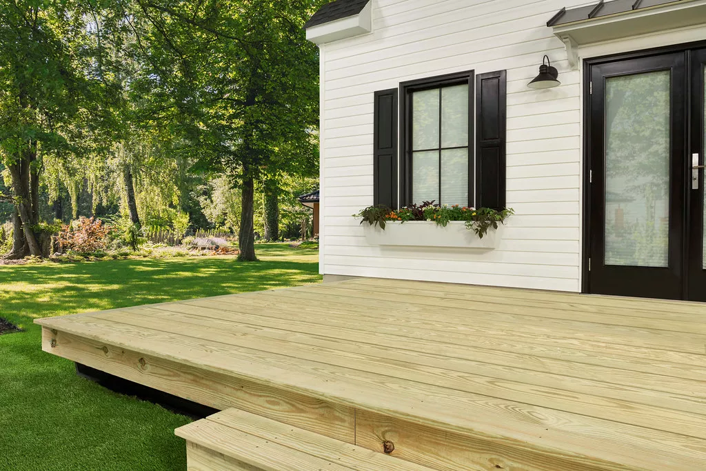 Is Re-Decking The Best Option For Your Old Deck?