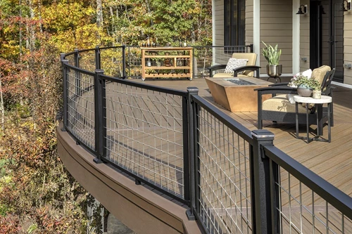 Curved Deck Railing With Mesh