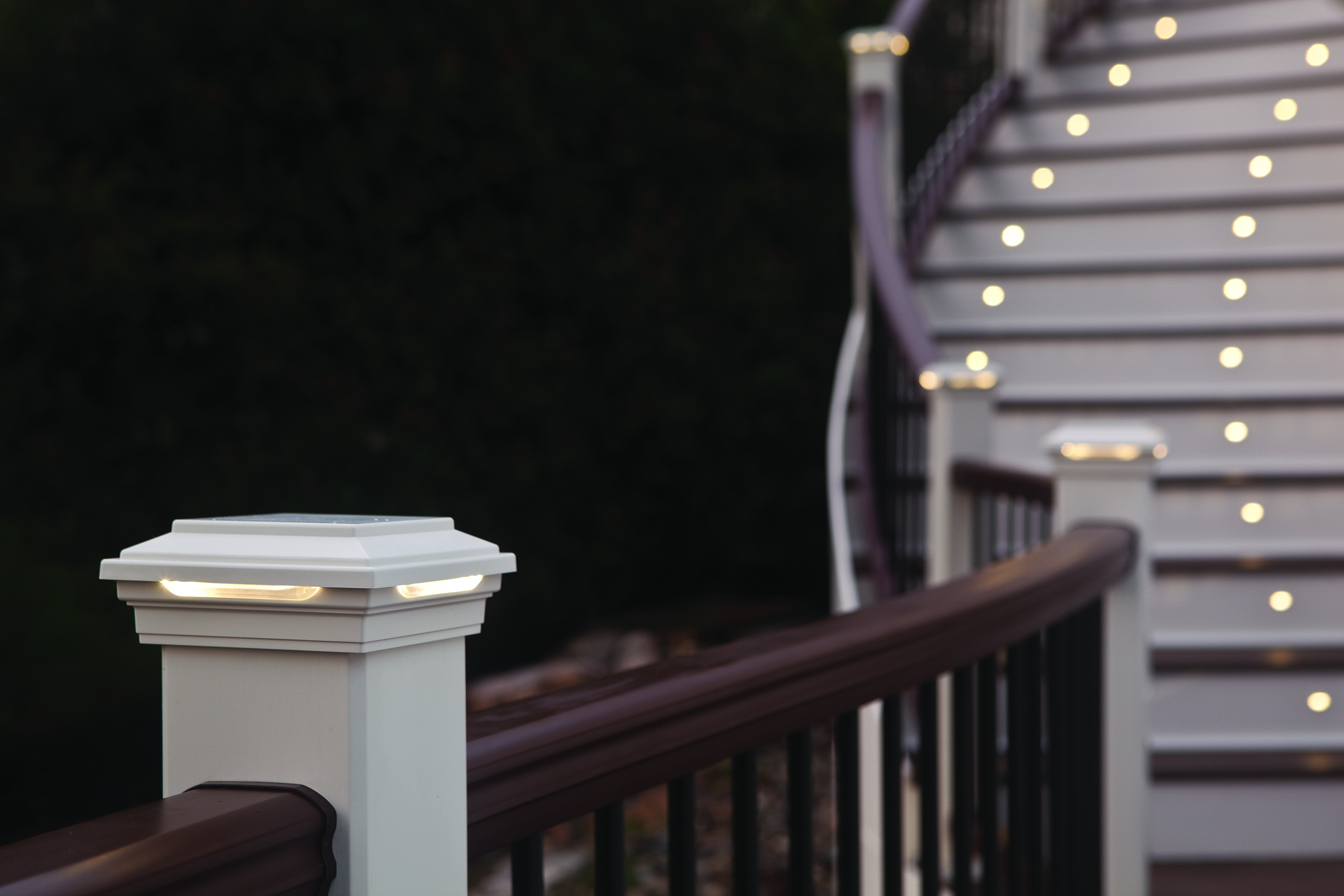 Trex deck 2024 solar lighting